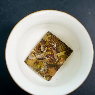 2022 Snow Accented Peony White Tea
