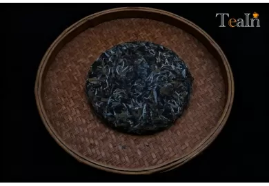 Why Is Shoumei Easier to Age into High-Quality Aged White Tea?