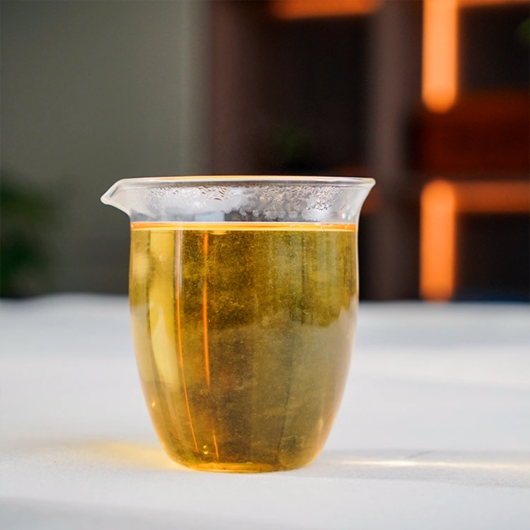 2012_Vintage_Winter_Harvest_White_Tea_3.webp