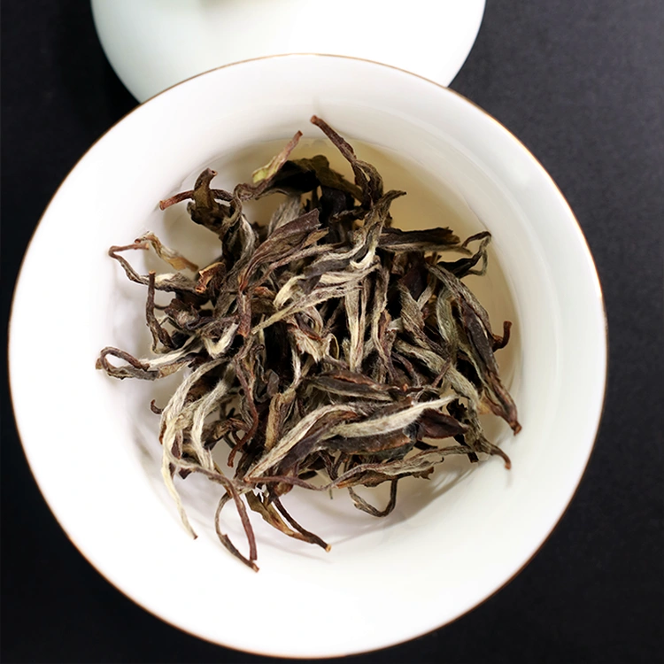 2015_Sun-Dried_White_Peony_White_Tea_3.webp
