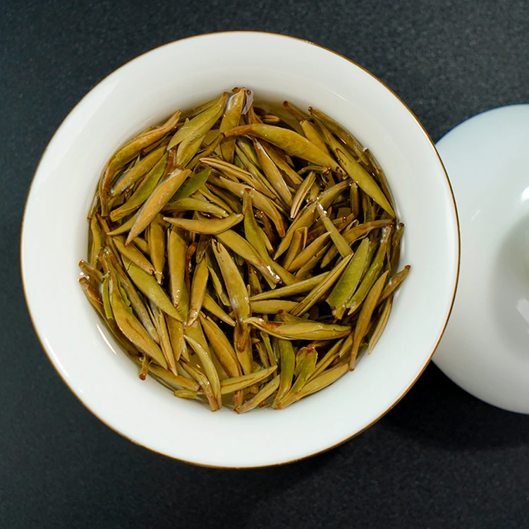 2020_Silver_Needle_White_Tea_5.webp