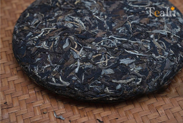 How to Identify High-Year Aged White Tea? Core Quality Judgment Guide